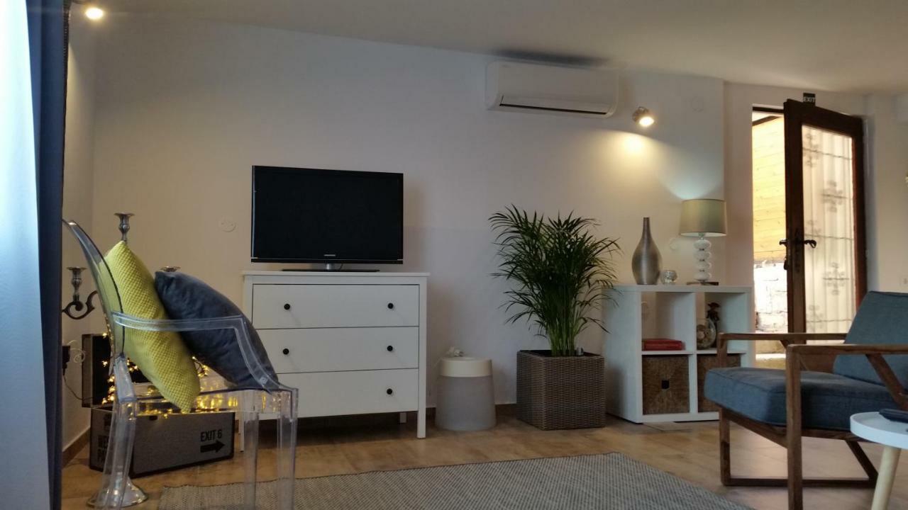 Studio Apartman Providence Šibenik Exterior foto